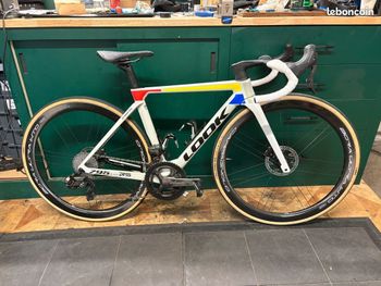 Použité Look 795 Campagnolo Super Record 2025 Road & Gravel