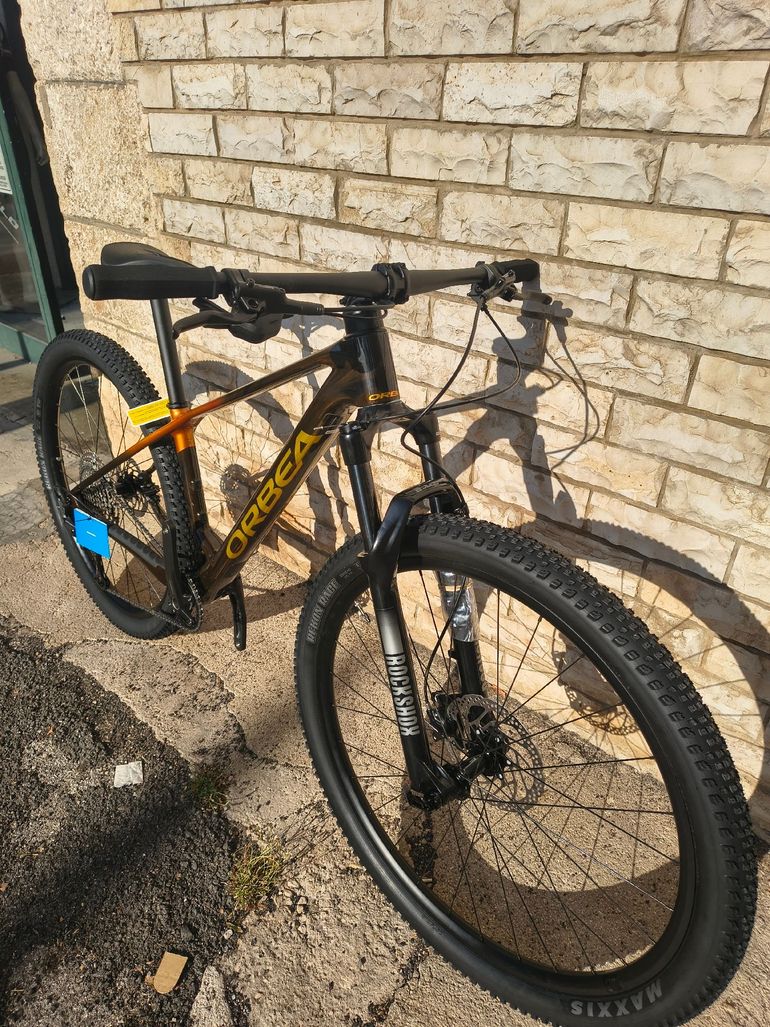 Used Orbea Alma Shimano Deore 2027 Mountainbike, Black — image 9 of 9