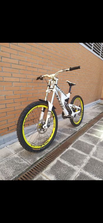 Brugt Intense Custom Shimano Saint 2008 Mountainbike — billede 11 af 13