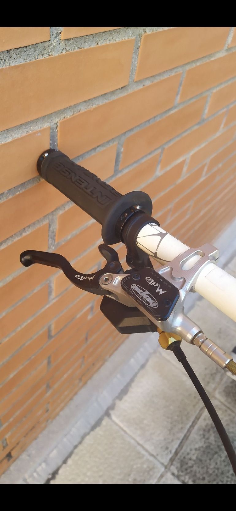 Brugt Intense Custom Shimano Saint 2008 Mountainbike — billede 4 af 13