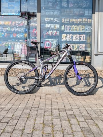 Tweedehands Ghost Riot Trail Full Party 2022 2022 MTB