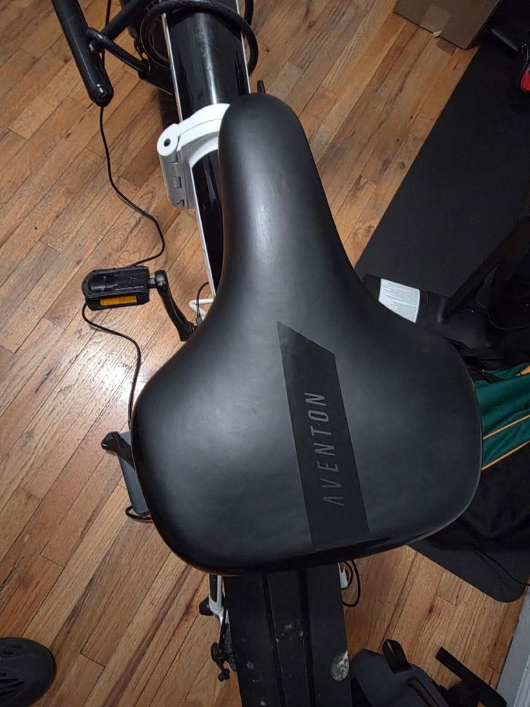 Used Aventon Sinch Foldable Ebike 2020 2020 Urban, White — image 4 of 5