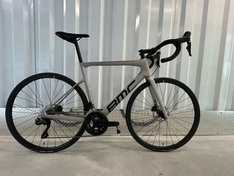 Used BMC Teammachine SLR FIVE 2023 2023 Road & Gravel, Light Gray — image 4 of 12