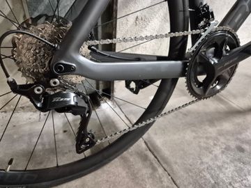 Brugt Bianchi Oltre Race 105 2025 2025 Road & Gravel — billede 8 af 9