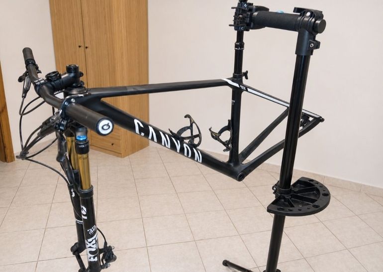 Gebrauchtes Canyon Exceed CF SLX 2023 Frameset 2023 Mountainbike, Schwarz, 29 — Bild 2 von 3