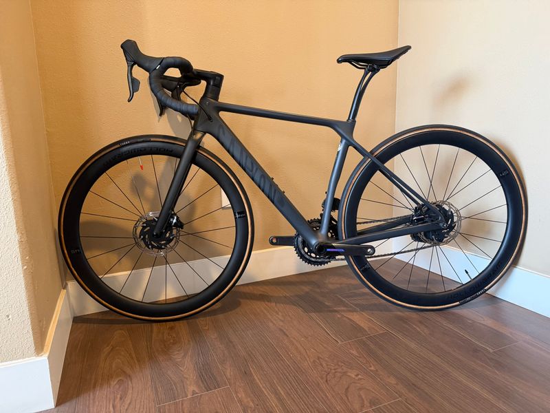 Used Canyon Endurace CF SLX 9 Disc eTap 2023 2023 Road & Gravel