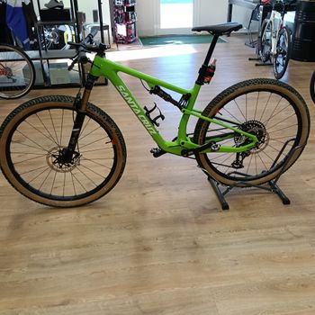 Used Santa Cruz Blur XX AXS Trail RSV / Carbon CC 2025 2025 MTB