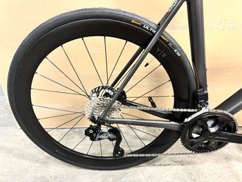 Tweedehands Basso Venta Shimano 105 Di2 2023 Road & Gravel — afbeelding 3 van 14