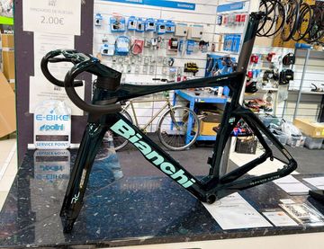 Used Bianchi Oltre RC - Team Replica 2026 Frameset 2026 Road & Gravel