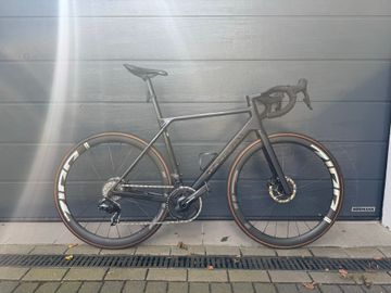 Used Canyon Ultimate CF SLX 8 Force AXS 2023 2023 Road & Gravel