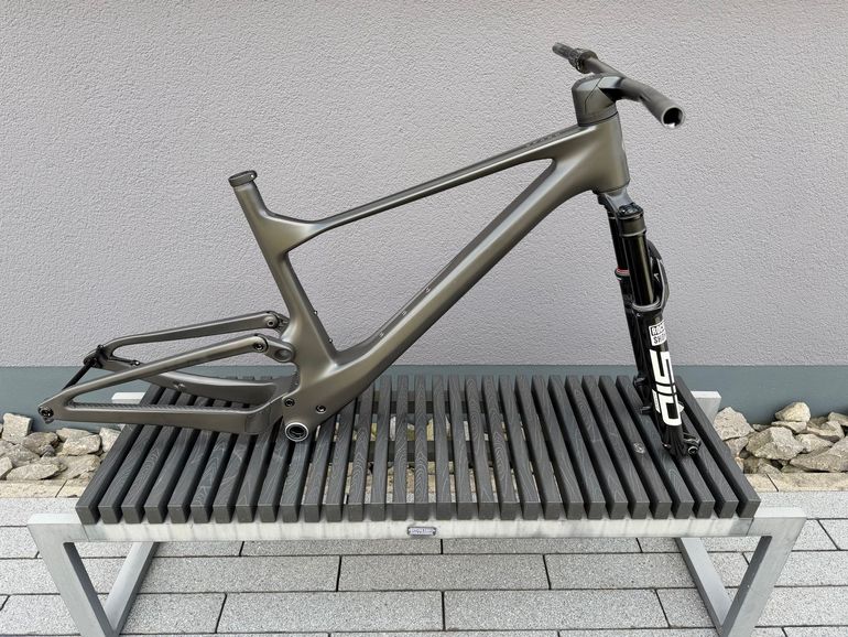 Używany Scott Spark 910 Frameset 2023 Mountainbike — zdjęcie 24 z 48