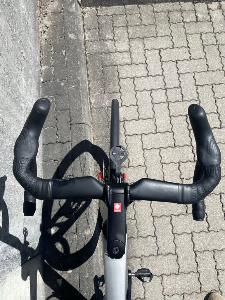 Brugt Trek Madone SL 7 Gen 8 2025 2025 Road & Gravel — billede 5 af 8