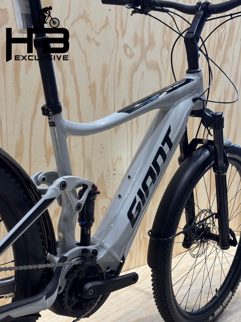 Brugt Giant Stance E + EX Pro Shimano Deore 2022 Mountainbike — billede 13 af 15