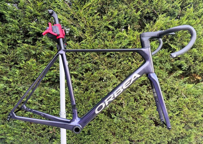 Brugt Orbea ORCA M11eLTD PWR 2025 Frameset 2025 Road & Gravel — billede 2 af 12