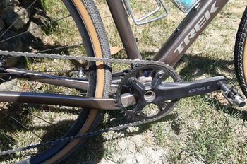 Trek Checkpoint ALR 5 2026 2026 Road & Gravel usato, Grigio chiaro — immagine 4 di 6