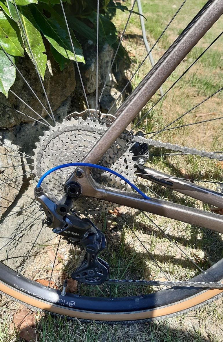 Trek Checkpoint ALR 5 2026 2026 Road & Gravel usato, Grigio chiaro — immagine 3 di 6
