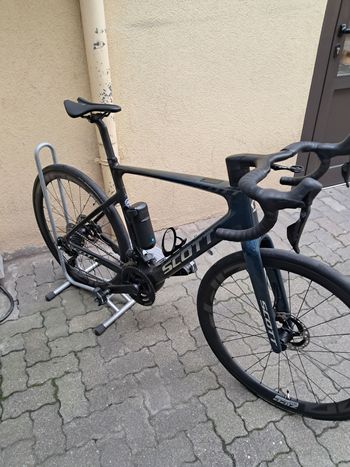 Scott Addict Shimano Dura Ace Di2 2025 Road & Gravel usato, Blu — immagine 3 di 4