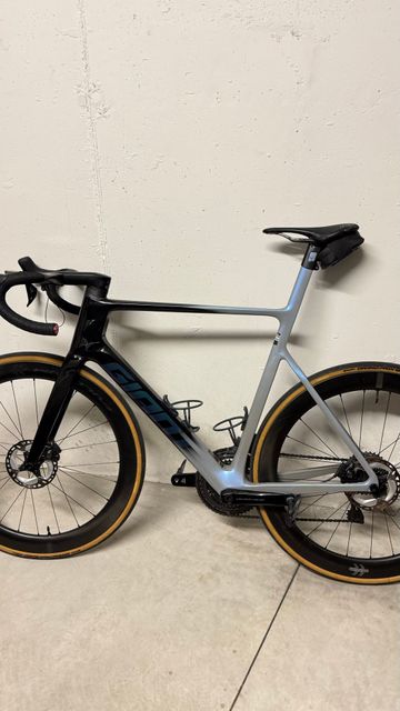 Brugt Giant Propel Advanced SL 0 2024 2024 Road & Gravel — billede 2 af 10