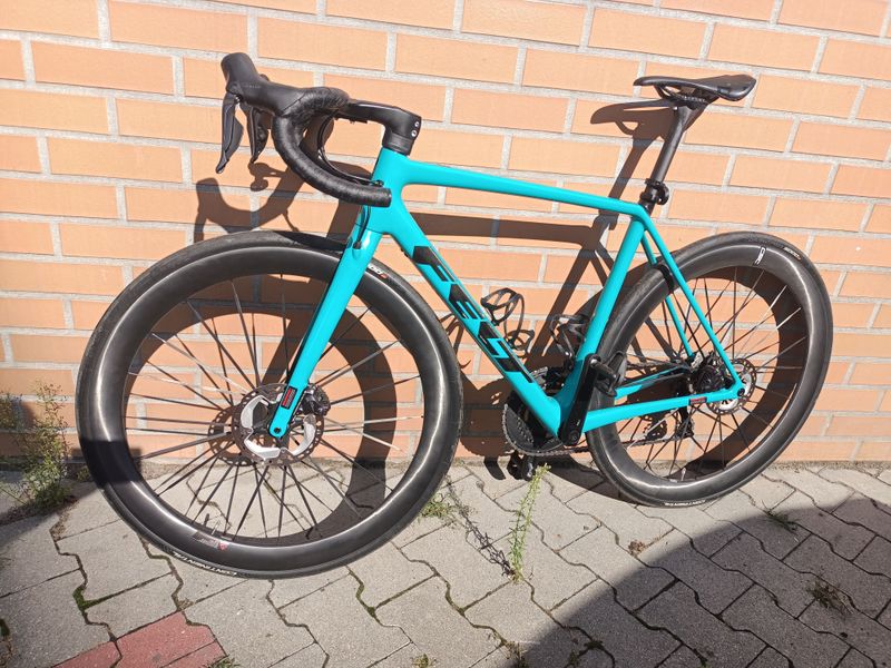 Używany Felt FR Advanced + Ultegra Di2 2023 2023 Road & Gravel