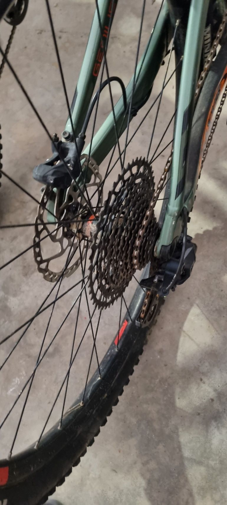 Used Scott Genius 930 2019 2019 Mountainbike, Orange, 29 — image 2 of 4