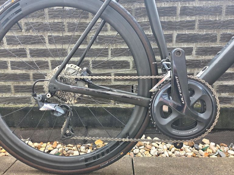 Brugt Canyon Ultimate CF SL Disc 8.0 2020 2020 Road & Gravel — billede 3 af 10