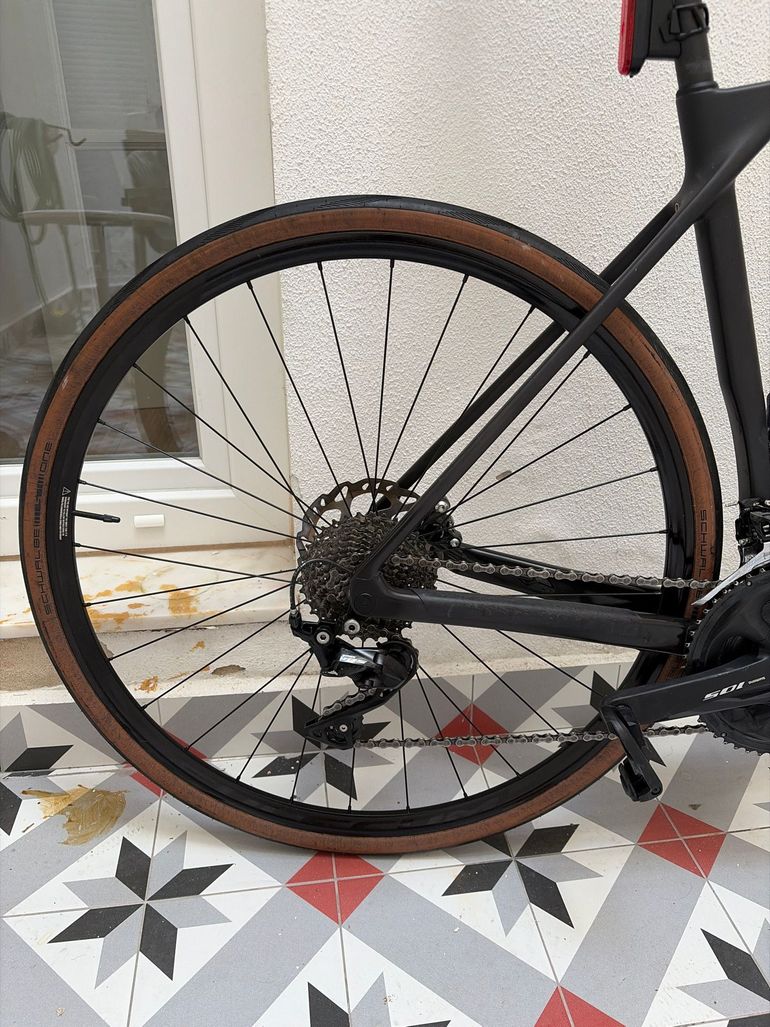 Gebrauchtes Canyon Endurace CF 7 2023 2023 Road & Gravel, Schwarz — Bild 6 von 6