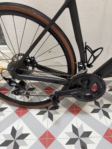 Used Canyon Endurace CF 7 2023 2023 Road & Gravel, Black — image 3 of 6