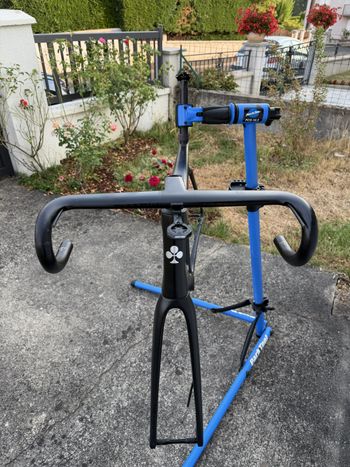 Tweedehands Colnago V4RS Frameset 2024 Road & Gravel — afbeelding 3 van 8
