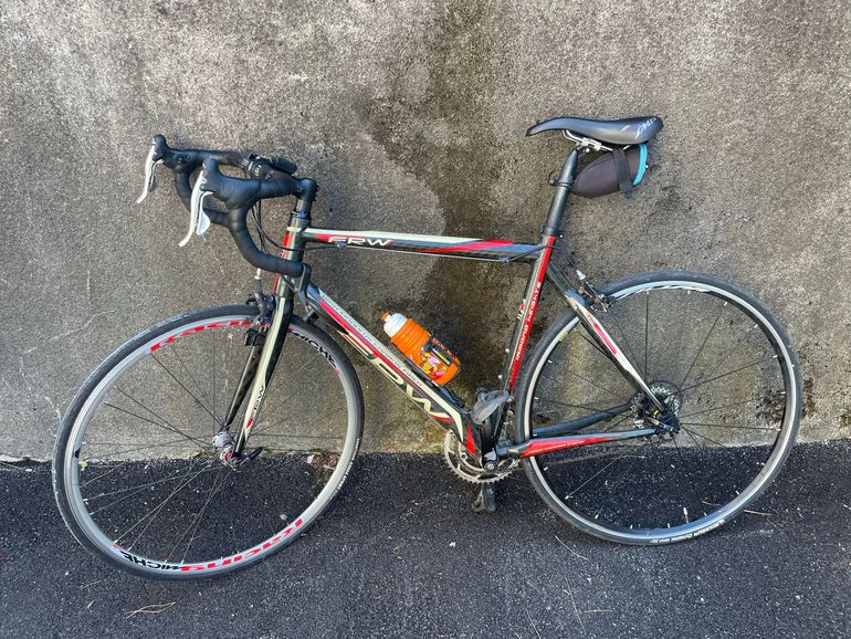 Použité FRW Custom Shimano 105 2010 Road & Gravel — obrázek 2 z 9