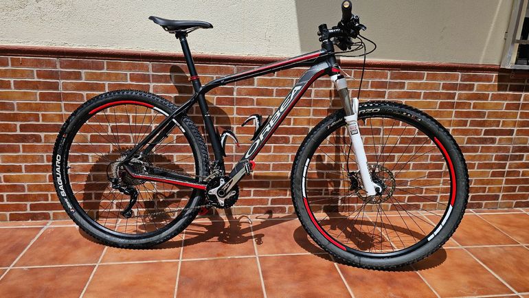 Orbea ALMA H30-EAGLE 29 2018 2018 Mountainbike usato, Nero — immagine 2 di 10
