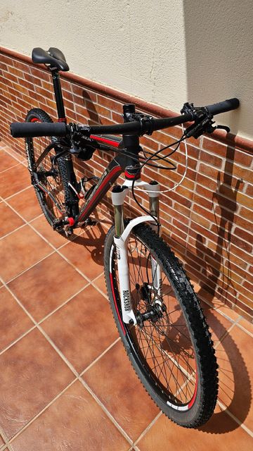Tweedehands Orbea ALMA H30-EAGLE 29 2018 2018 Mountainbike — afbeelding 9 van 10
