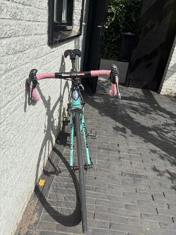 Käytetty Bianchi Oltre Campagnolo Super Record EPS 2013 Road & Gravel — kuva 10 / 10