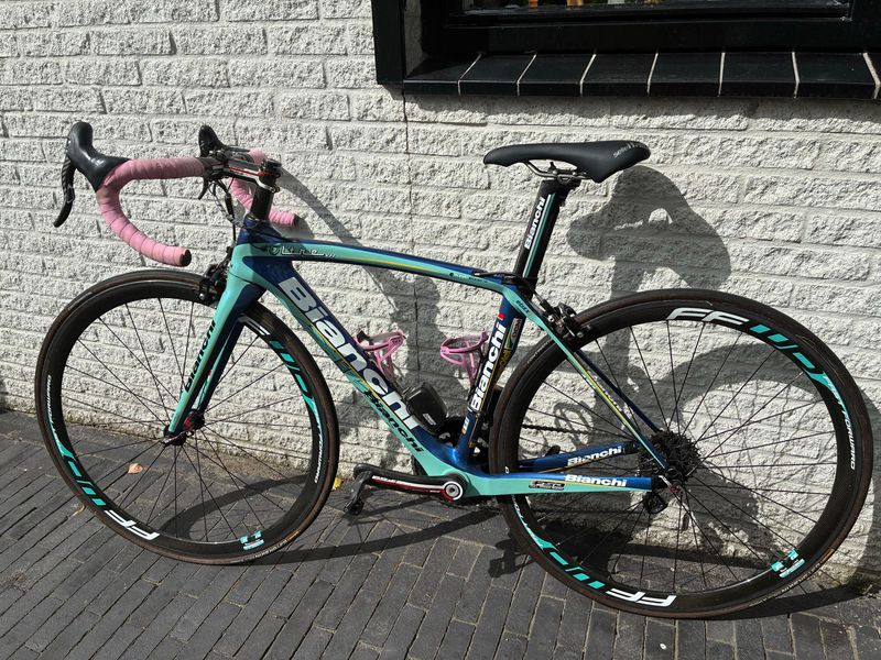 Used Bianchi Oltre Campagnolo Super Record EPS 2013 Road & Gravel