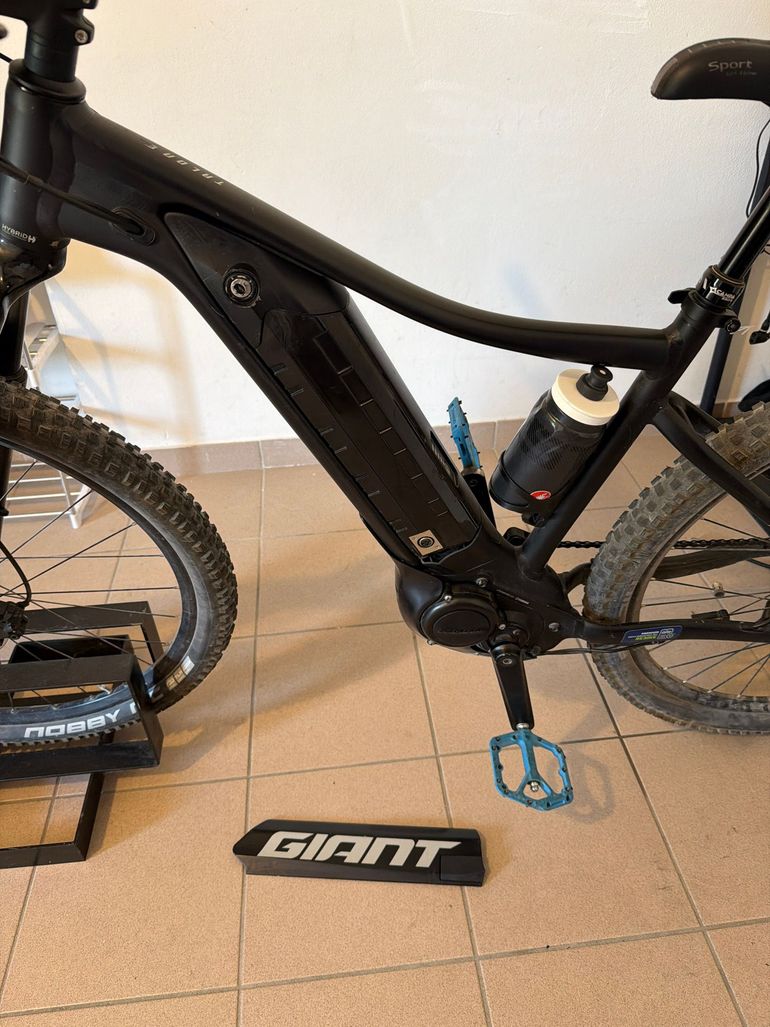 Used Giant Talon E+ 29 2 2021 2021 Mountainbike, Black, 29 — image 17 of 19