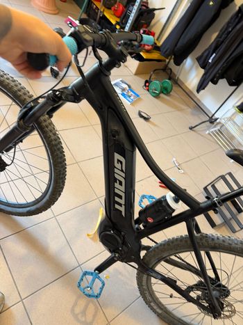 Brugt Giant Talon E+ 29 2 2021 2021 Mountainbike — billede 21 af 22