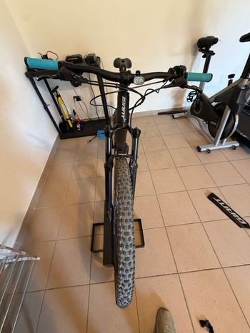 Used Giant Talon E+ 29 2 2021 2021 Mountainbike, Black, 29 — image 12 of 19