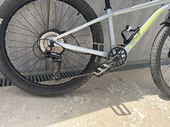 Orbea Mx Shimano Acera 2025 2025 Youth usato, Grigio chiaro — immagine 3 di 5