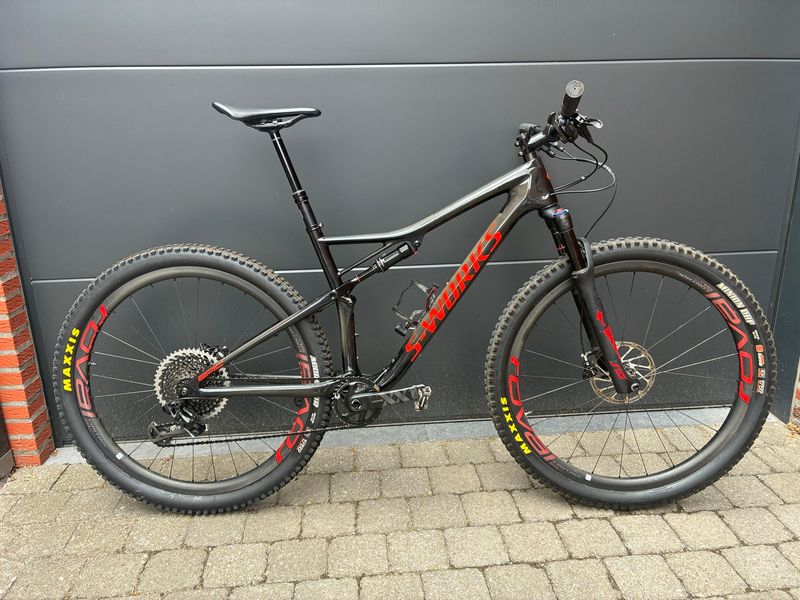 Tweedehands Specialized Men's S-Works Epic 2019 2019 MTB