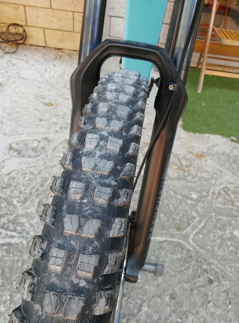 Gebrauchtes Mondraker DUSK R 2024 2024 Mountainbike, Blau — Bild 6 von 12