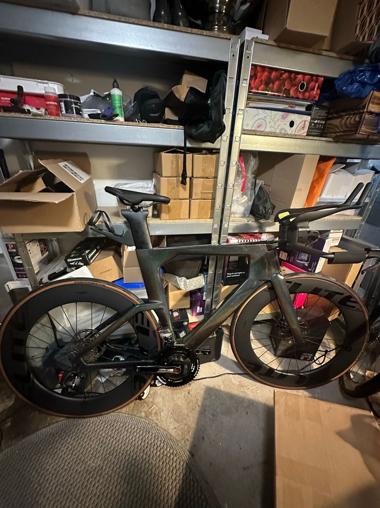 Tweedehands Velobuild Custom Frameset 2024 Road & Gravel — afbeelding 13 van 13