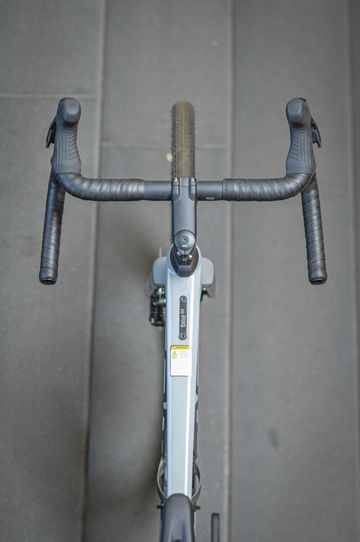 Used BMC Kaius 01 THREE 2026 2026 Road & Gravel, Light Gray — image 11 of 13