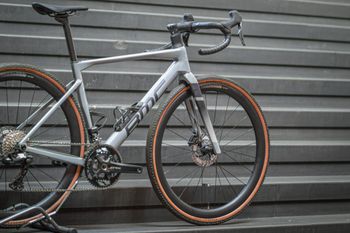 Tweedehands BMC Kaius 01 THREE 2026 2026 Road & Gravel — afbeelding 2 van 13