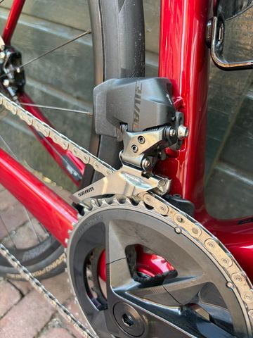 Gebrauchtes Trek Domane SL 6 eTap 2022 2022 Road & Gravel, Rot — Bild 7 von 22