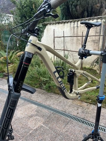 Używany CUBE STEREO ONE77, RACE 29 2022 Frameset 2022 Mountainbike — zdjęcie 2 z 3