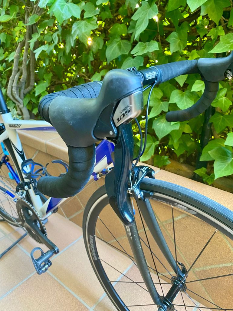 Used BH Custom Shimano 105 2010 Road & Gravel, Blue — image 8 of 26