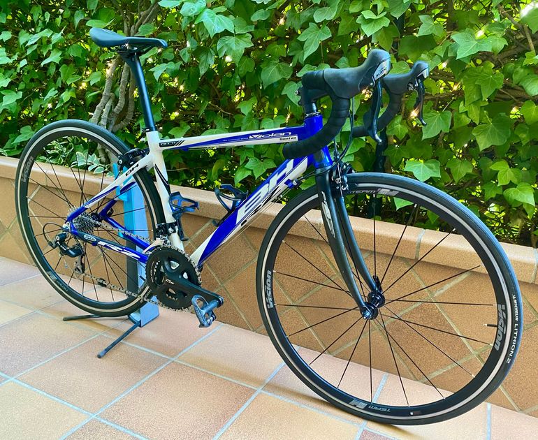 Used BH Custom Shimano 105 2010 Road & Gravel, Blue — image 26 of 26