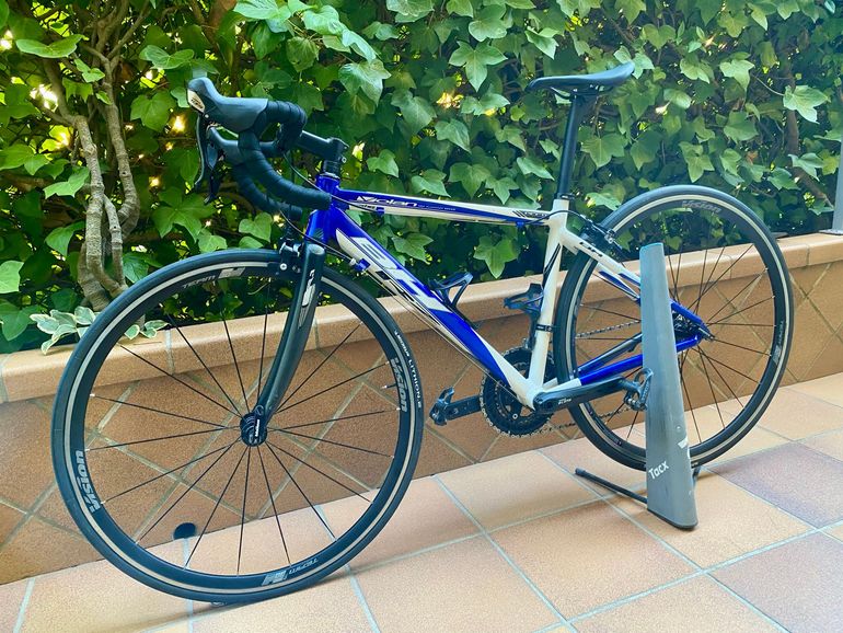 Used BH Custom Shimano 105 2010 Road & Gravel, Blue — image 18 of 26
