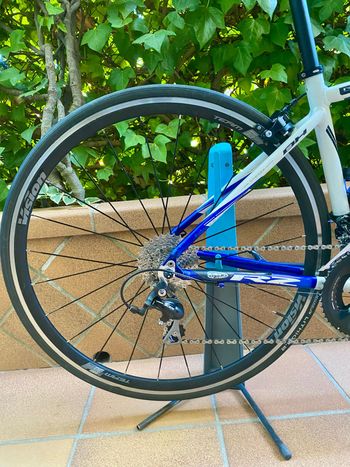 Used BH Custom Shimano 105 2010 Road & Gravel, Blue — image 4 of 26