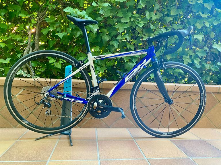Used BH Custom Shimano 105 2010 Road & Gravel, Blue — image 15 of 26
