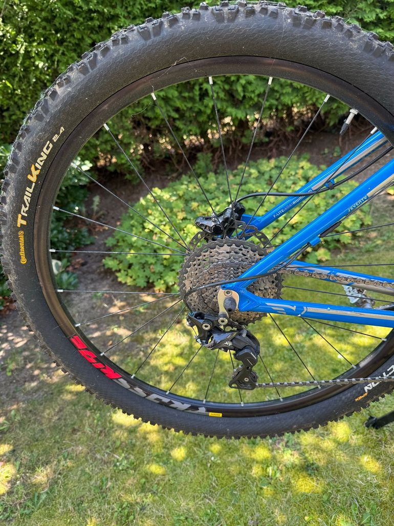 Used Felt Nine 70 2015 2015 Mountainbike, Blue — image 6 of 8